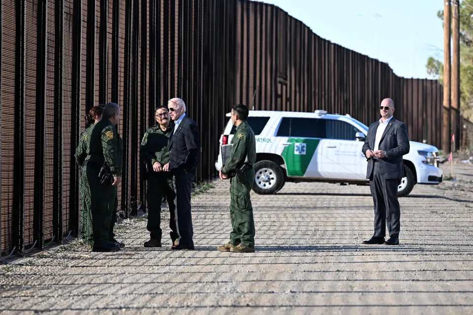 La Administración Biden evaluará el estatus de protección temporal para inmigrantes patrocinados en EE.UU. a través de la aplicación CBP One