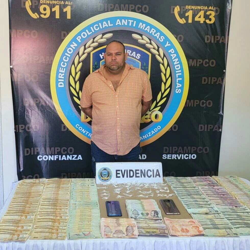 En allanamiento de morada, la DIPAMPCO captura a albañil vinculado a tráfico de drogas, en Copán