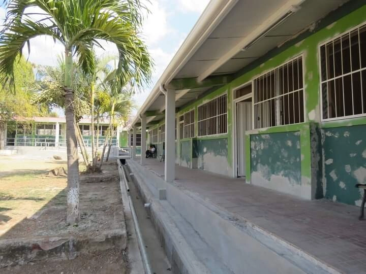 Alcaldia de Comayagua y Banco Mundial, reconstruye Escuela Marcelino Pineda, afectada por Eta e Iota