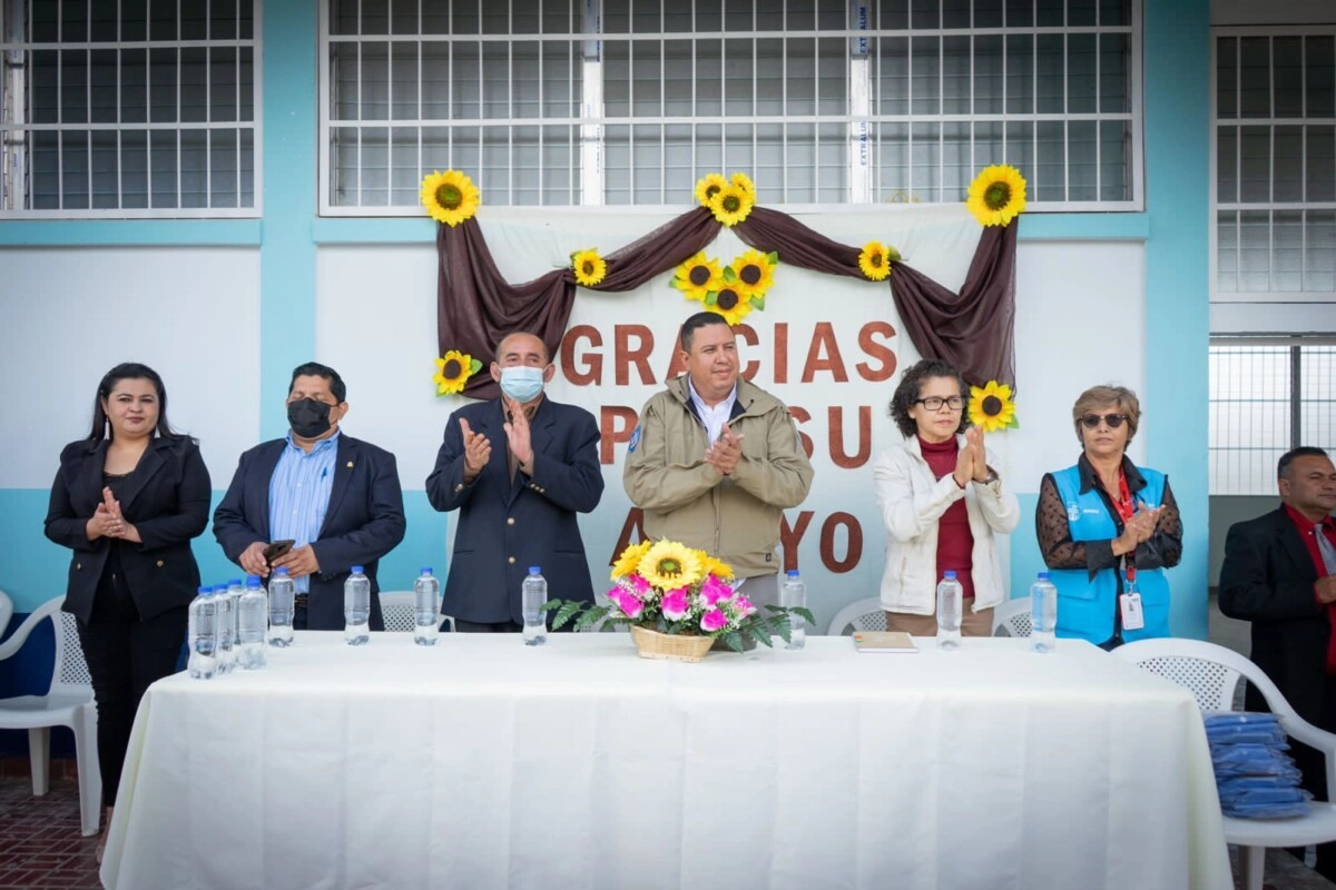 Inauguran reconstrucción del Instituto Oscar A. Flores en Azacualpa, Francisco Morazán