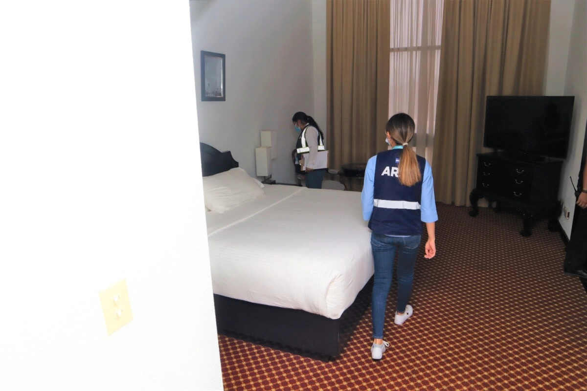 La ARSA realiza inspecciones en hoteles de Tegucigalpa