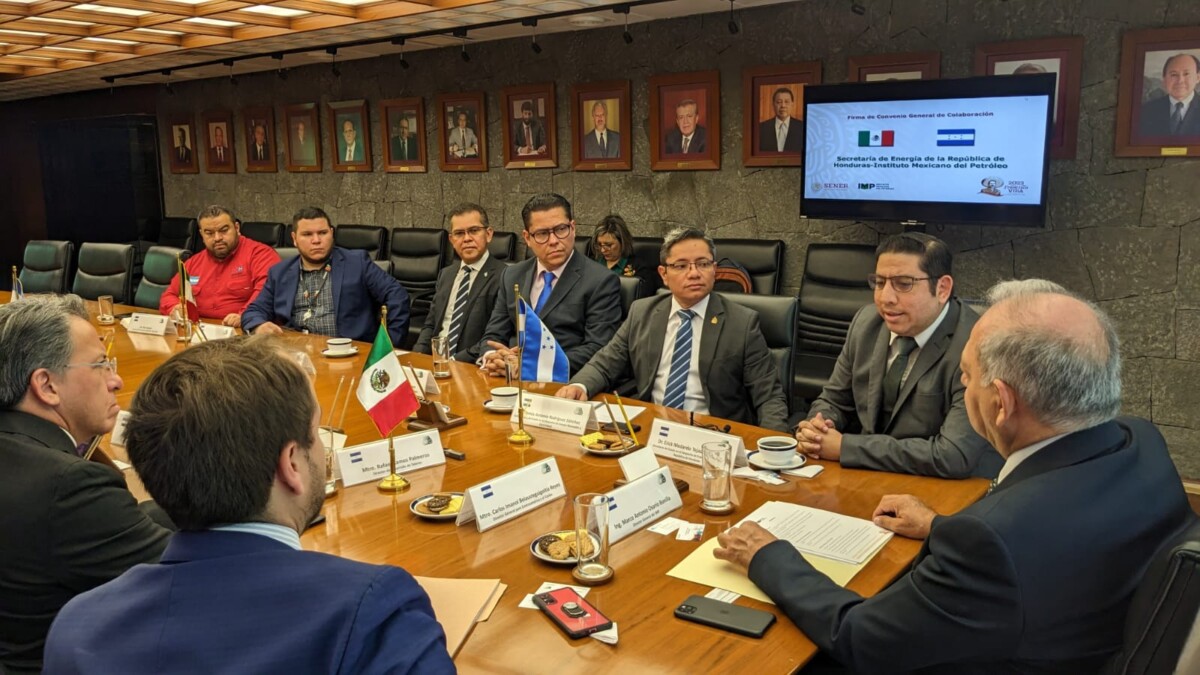 La SEN y la ENEE firman 3 Memorándums de Entendimiento con instituciones mexicanas