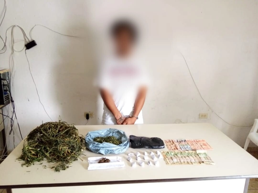 Dos presuntos distribuidores de droga han sido detenidos en El Paraíso