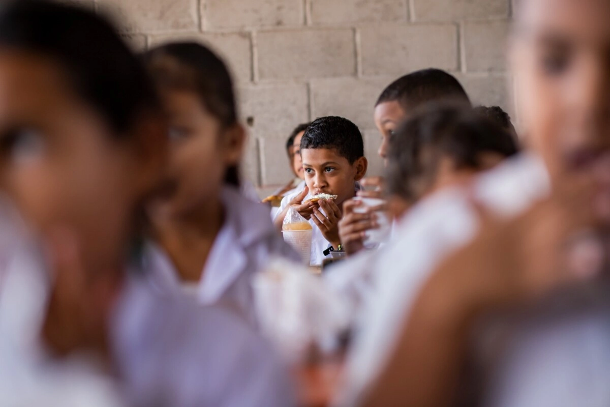 Más de siete mil toneladas de “Merienda Escolar” ya fueron entregada a todos los centros Educativos de Honduras