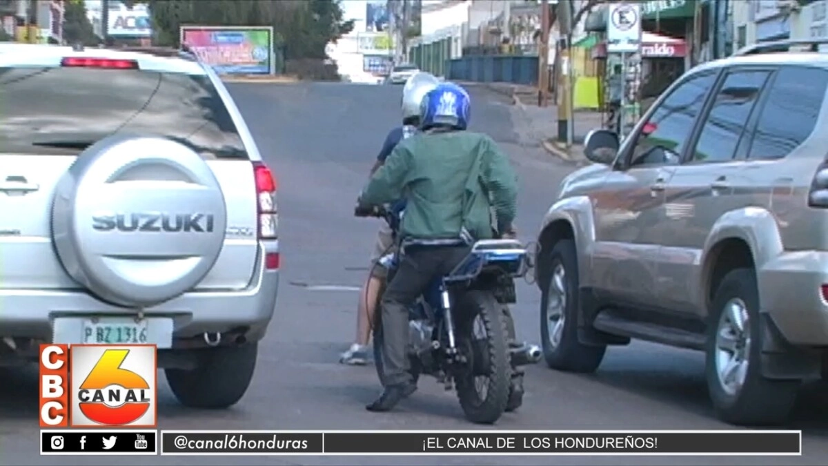 Hospital Escuela pide al Congreso Nacional que exija a motociclistas seguro médico obligatorio