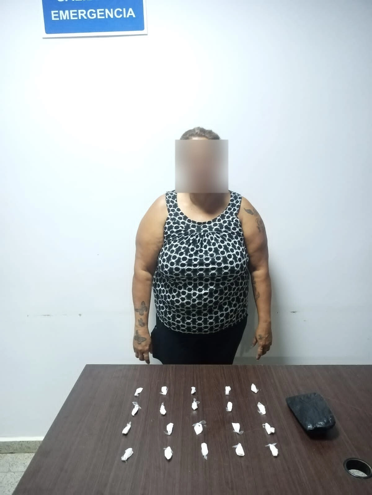Mediante allanamiento funcionarios polciales de la UMEP#15 arrestan a ciudadana en posesión de droga en Gualaco, Olancho
