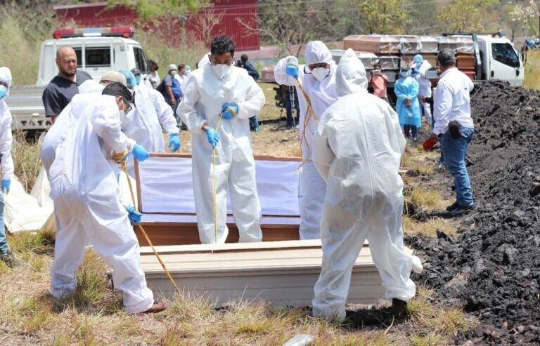 26 cadáveres no reclamados en Medicina Forense serán sepultados