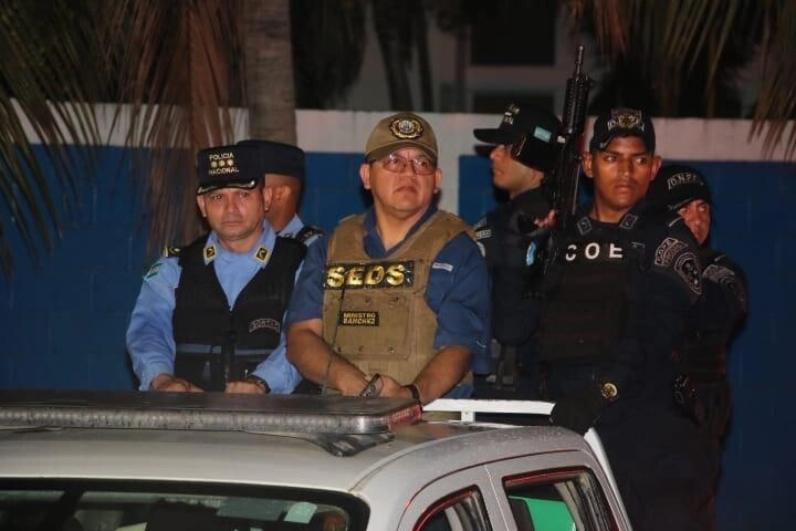 Ministro de Seguridad Dr. Gustavo Sánchez lidera Operación Candado Valle de Sula y Toque de queda en Choloma 03