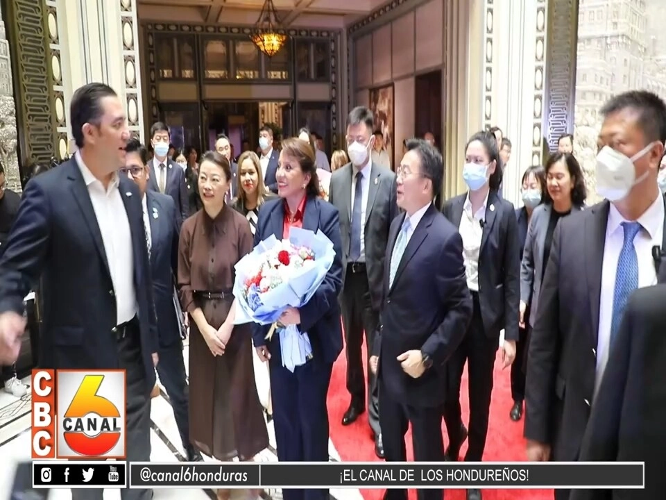 La presidenta Xiomara Castro arribo a Shanghai, China