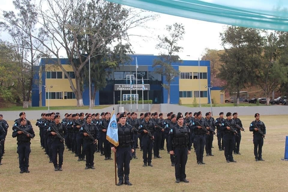 Policía Nacional abre las puertas a jóvenes que quieran formar parte de las fuerzas especiales 03