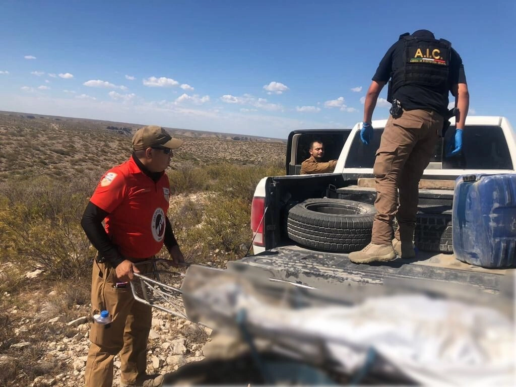 Autoridades de migración en México recuperan el cadáver de una mujer mexicana y rescatan a más de 100 inmigrantes de diferentes nacionalidades  01