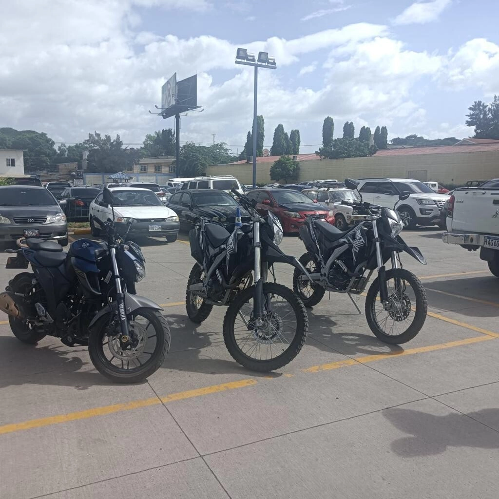 DPI recupera tres motocicletas con reporte de robo en la capital 01