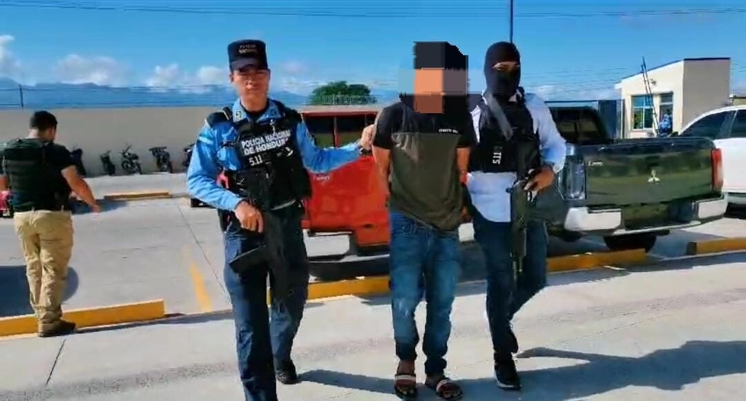 Alias Tori supuesto integrante de la banda delictiva El Guasón es capturado por la DPI por la comisión de varios ilícito02