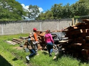 Fiscales del Medio Ambiente inspeccionó fábricas de cajitas de madera en el Sur del país