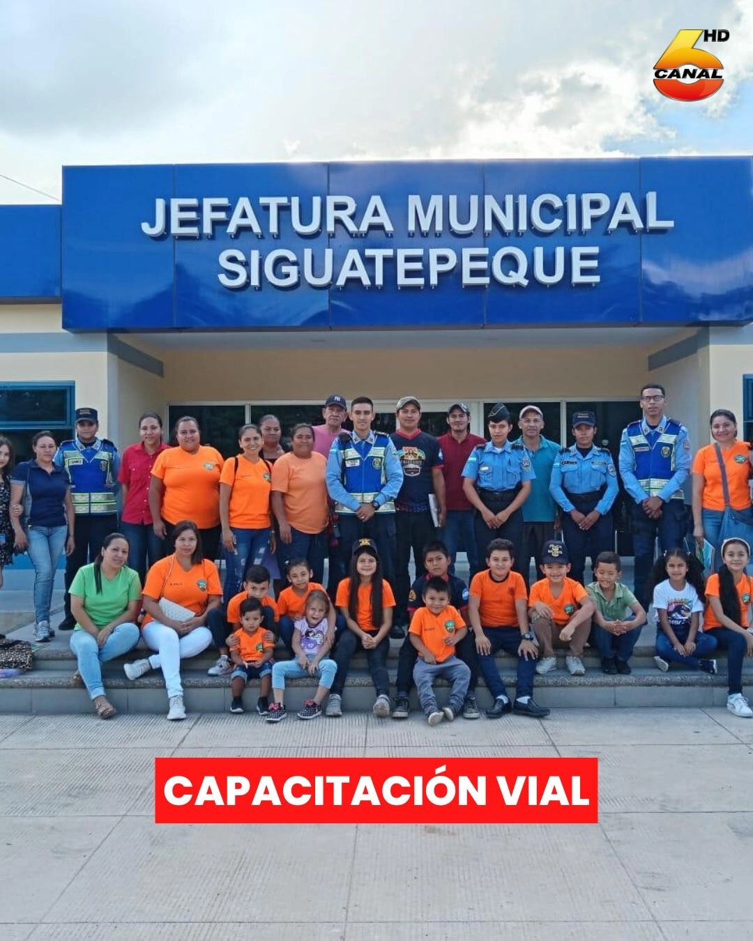 Funcionarios Policiales De La Umep 16 Brindan Charla Sobre Seguridad Vial En Siguatepeque