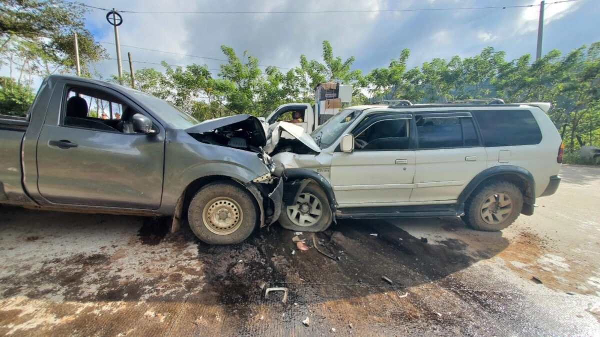Copán: Un fuerte encontronazo entré 2 Vehículos deja como saldo varías personas gravemente heridas