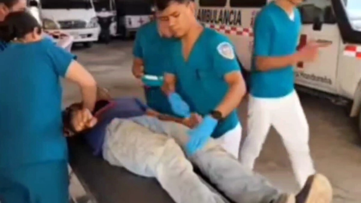 Accidente Entre Dos Motocicletas Deja Dos Personas Lesionadas En El Barrio San Antonio De Florida, Copán