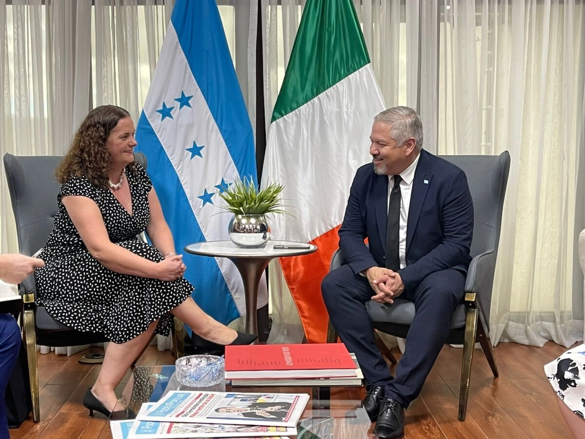 Honduras E Irlanda Estrechan Lazos De Amistad Y Cooperación 01