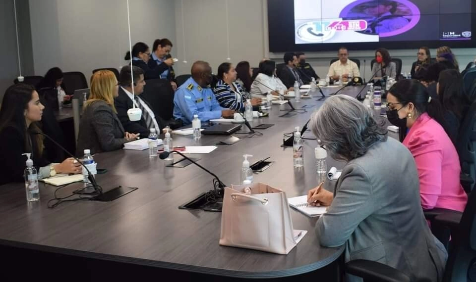 Reunión De Emergencia De La Comisión Interinstitucional De Seguimiento A Las Investigaciones De Muertes Violentas De Mujeres Y Femicidios En Honduras 01