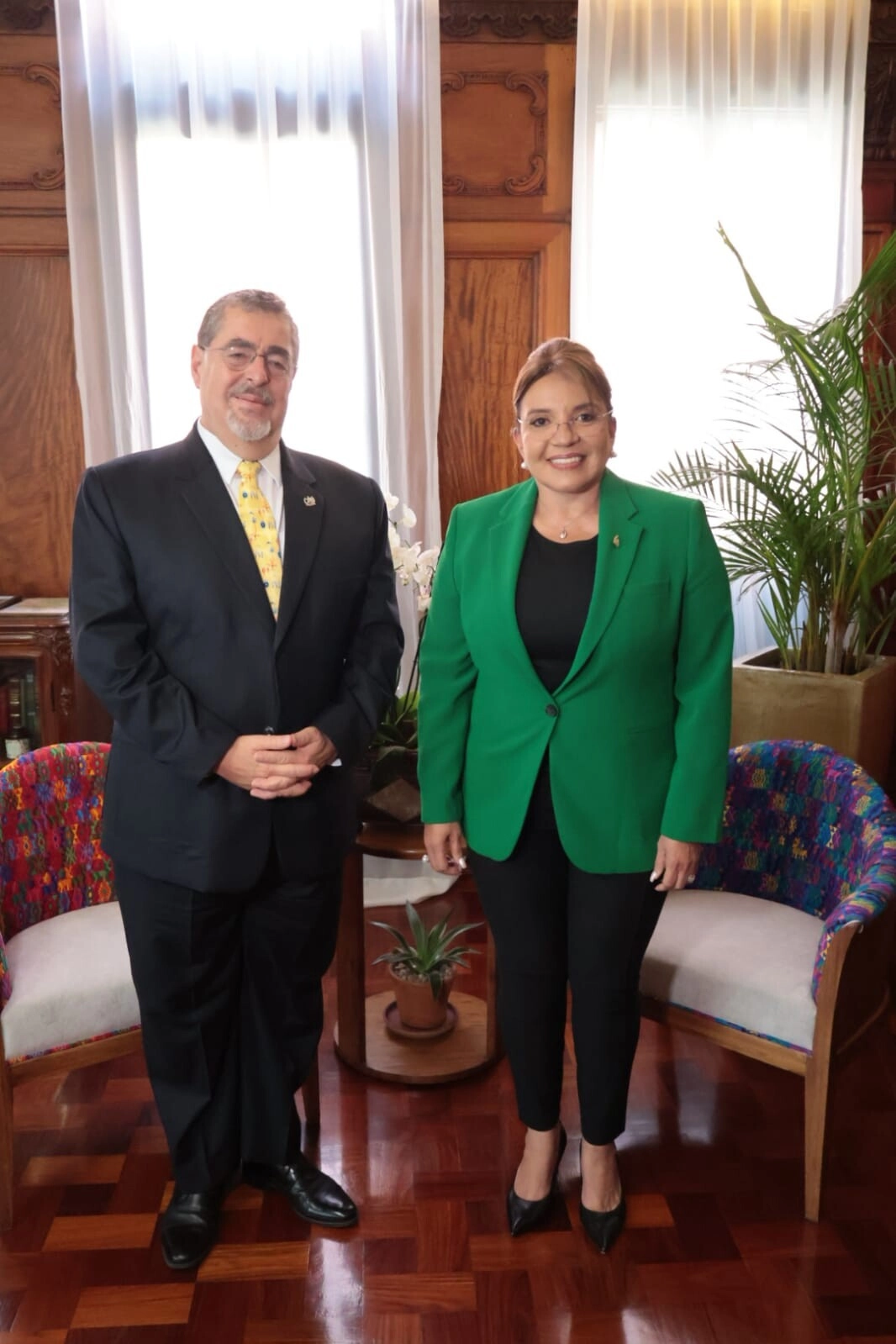 Presidenta Xiomara Castro sostiene reunión con Bernanrdo Arevalo, presidente de Guatemala 
