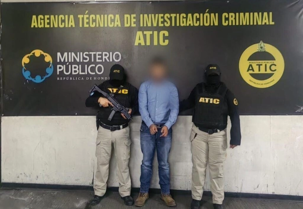 Atic Captura A Abogado Por Apropiarse De Prestaciones Laborales De Exempleada De La Municipalidad